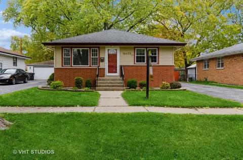 18425 Oak Ave, Lansing, IL 60438