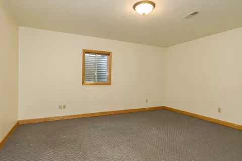 9089 Hardesty Run, Bloomington, IL 61705 photo 36