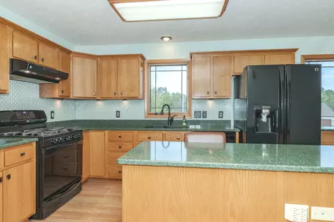 9089 Hardesty Run, Bloomington, IL 61705 photo 10