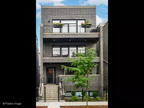 1107 N Paulina St #1, Chicago, IL 60622