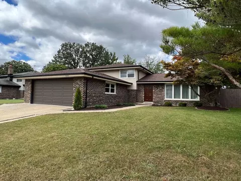 Undisclosed, Palos Hills, IL 60465