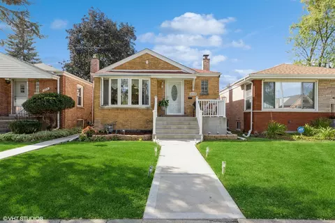 14314 Parnell Ave, Harvey, IL 60426
