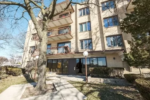 7730 Dempster St #301, Morton Grove, IL 60053