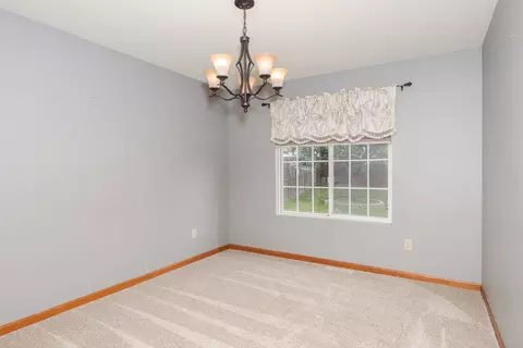 1500 Dublin Dr, Normal, IL 61761 photo 17