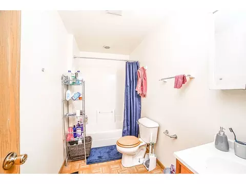 695 Moore St, Kankakee, IL 60901 photo 7
