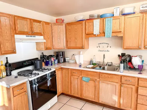 695 Moore St, Kankakee, IL 60901 photo 5