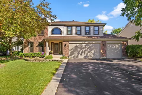 2000 Wynnfield Dr, Algonquin, IL 60102