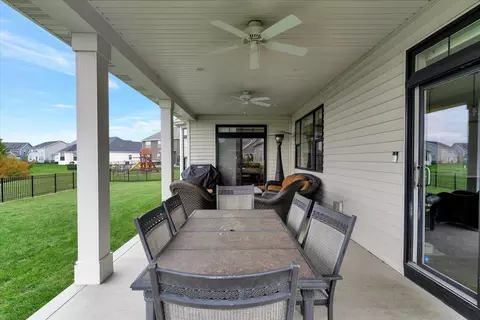 5004 Abbey Fields Dr, Champaign, IL 61822 photo 54