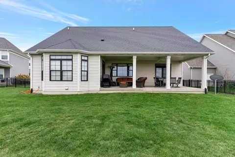 5004 Abbey Fields Dr, Champaign, IL 61822 photo 50