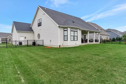5004 Abbey Fields Dr, Champaign, IL 61822 photo 52