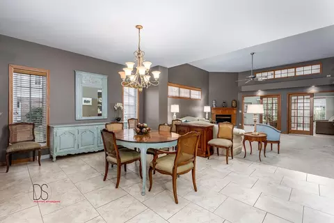 1349 Heritage Dr, Morris, IL 60450 photo 8