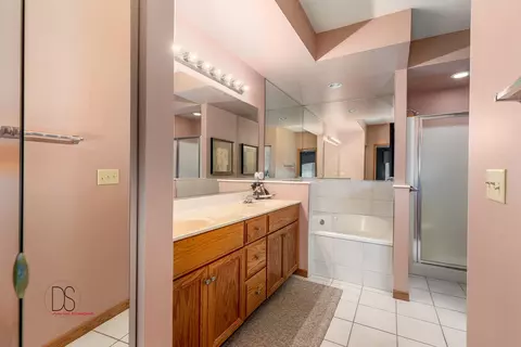 1349 Heritage Dr, Morris, IL 60450 photo 21