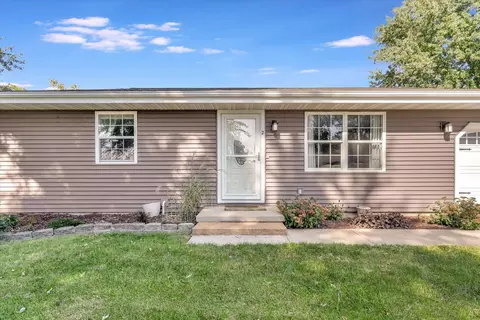 2 Southview Dr, Sidney, IL 61877 photo 4