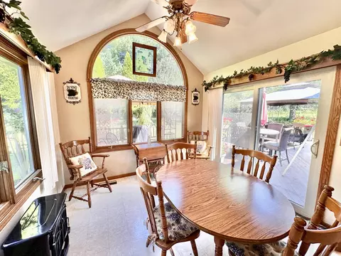 6141 Branberry Close, Cherry Valley, IL 61016 photo 10