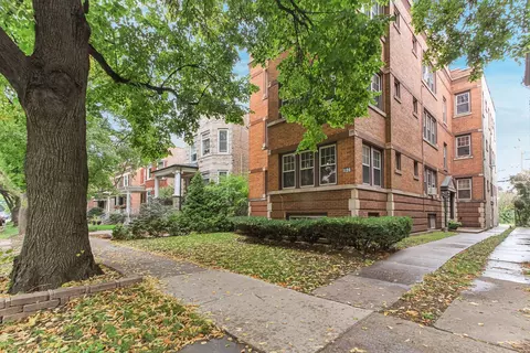 1128 S Oak Park Ave #2E, Oak Park, IL 60304
