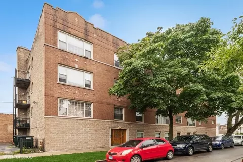 2755 W Melrose St #3, Chicago, IL 60618