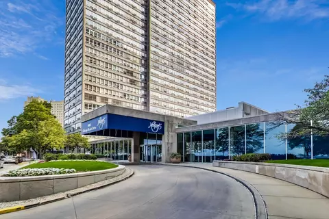 4800 S Chicago Beach Dr #1601N, Chicago, IL 60615