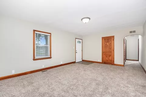 410 Center St, Mazon, IL 60444 photo 5
