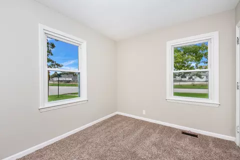 410 Center St, Mazon, IL 60444 photo 9
