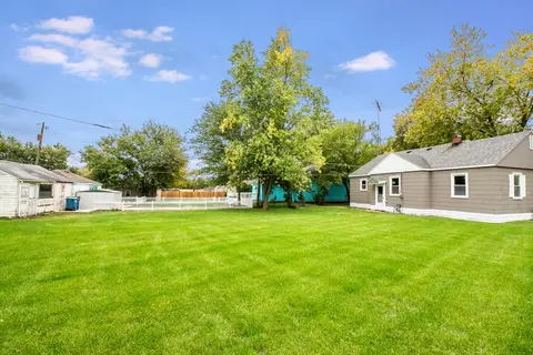 410 Center St, Mazon, IL 60444 photo 12
