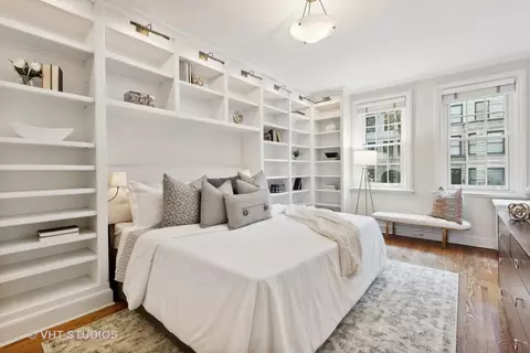 70 E Cedar St #2W, Chicago, IL 60611 photo 14