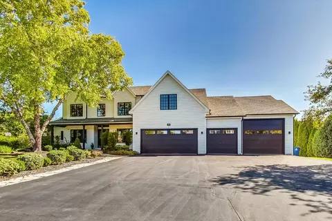 191 Merganser Ln, Bloomingdale, IL 60108