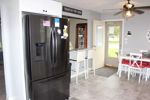 13101 E Playfield Dr, Crestwood, IL 60445 photo 18