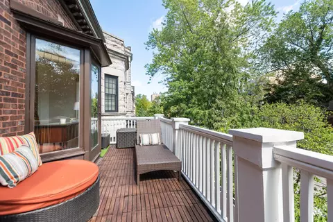 3726 N Wayne Ave, Chicago, IL 60613 photo 25
