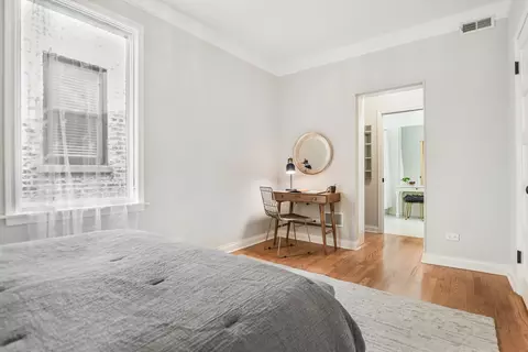 3726 N Wayne Ave, Chicago, IL 60613 photo 30
