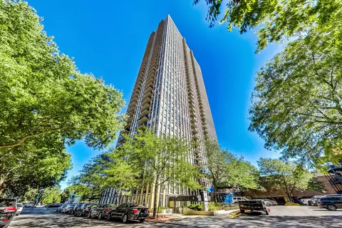 1660 N La Salle Dr #3106, Chicago, IL 60614
