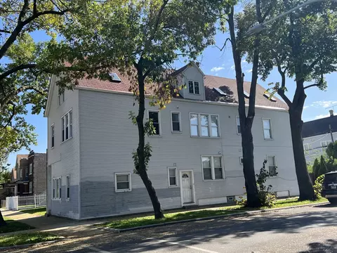 5525 W Wrightwood Ave, Chicago, IL 60639