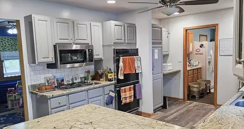 1808 May Dr, Johnsburg, IL 60051 photo 6