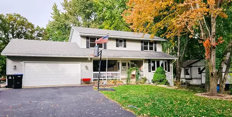 1808 May Dr, Johnsburg, IL 60051