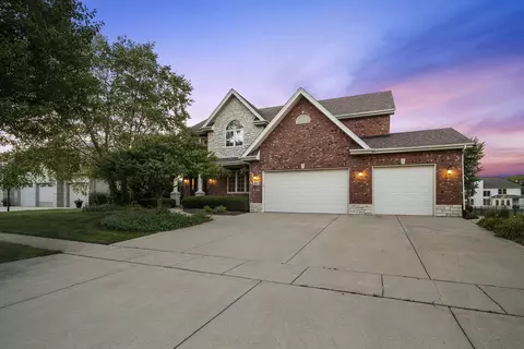 25062 W Pawnee Ln, Channahon, IL 60410