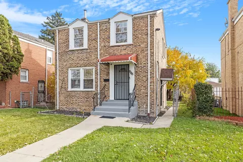 9815 S Peoria St, Chicago, IL 60643