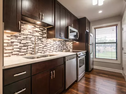 3275 Kirchoff Rd #239, Rolling Meadows, IL 60008 photo 2