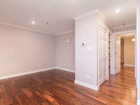 3275 Kirchoff Rd #239, Rolling Meadows, IL 60008 photo 13