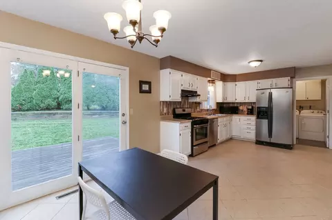 4 Haney Ct, Bloomington, IL 61701 photo 7