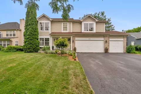 571 Waterford Dr, Oswego, IL 60543