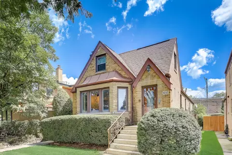 6047 N Sacramento Ave, Chicago, IL 60659
