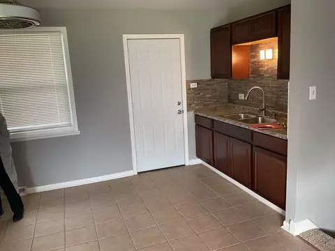 3209 Oak Ct, Hazel Crest, IL 60429 photo 8