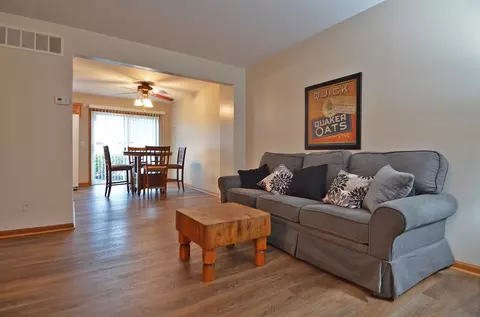 1018 Quail Dr, Morris, IL 60450 photo 3