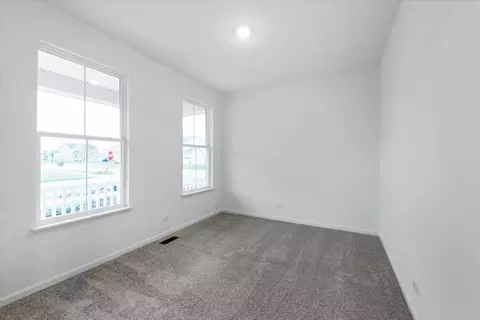 3796 Honeysuckle Ln, Elgin, IL 60124 photo 15