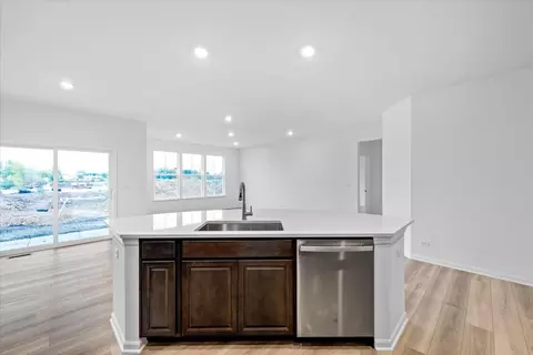 3796 Honeysuckle Ln, Elgin, IL 60124 photo 11