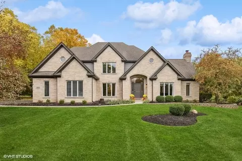 3676 Tamarack Cir, Crystal Lake, IL 60012