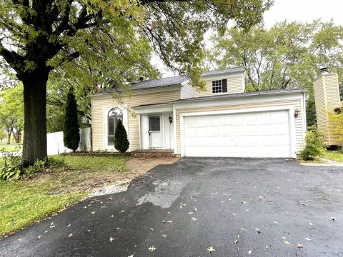 2685 Fieldstone Ct, Aurora, IL 60502