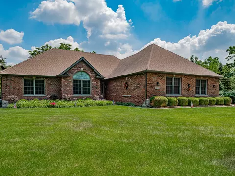 3688 E 2619th Rd, Sheridan, IL 60551