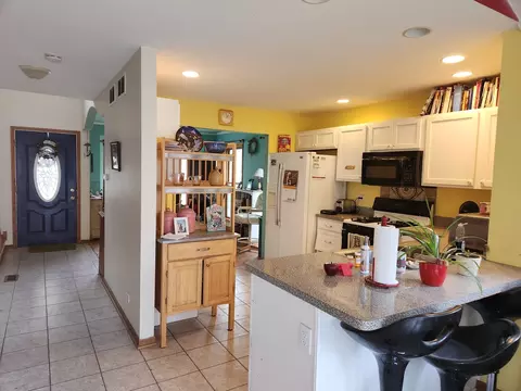 4812 Clover Ct, Plainfield, IL 60586 photo 5