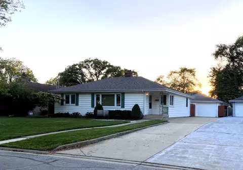1235 Grandview Ave, Lockport, IL 60441