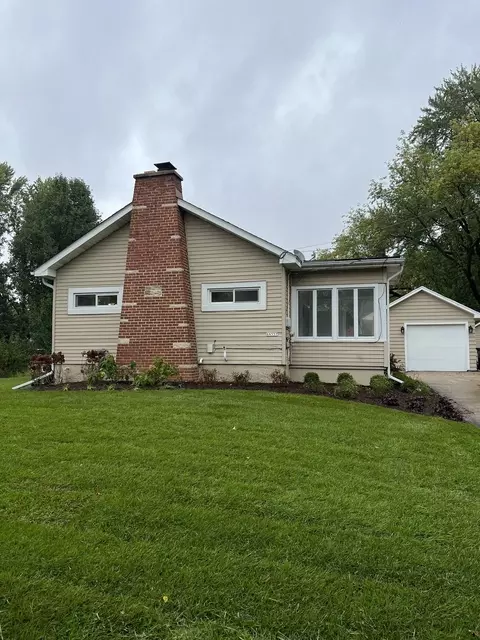 6 N557 Sycamore Ave, Saint Charles, IL 60174